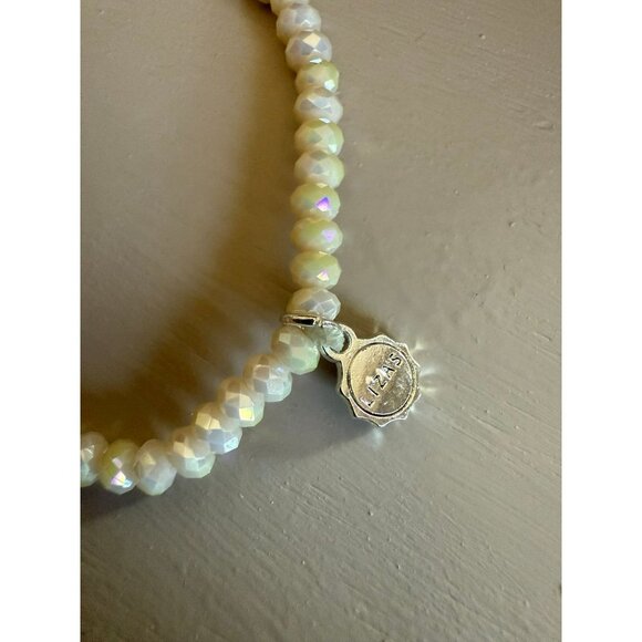 Liza’s | Cream Sparkle Beaded Bracelet - Picture 2 of 5